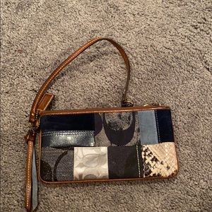 Mini coach wallet